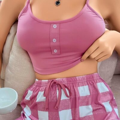 Kadın Pembe Kareli Desenli Askılı Şortlu Pijama Takım 5003